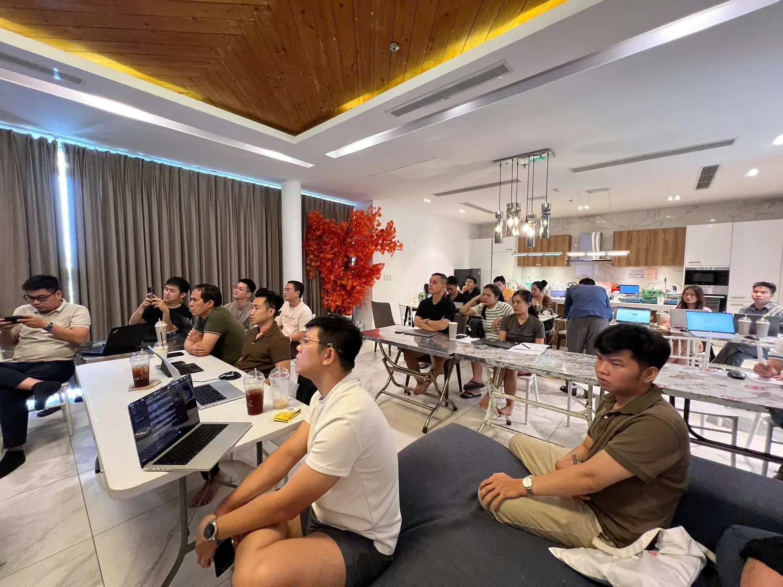 Phần trình bày chuyên đề