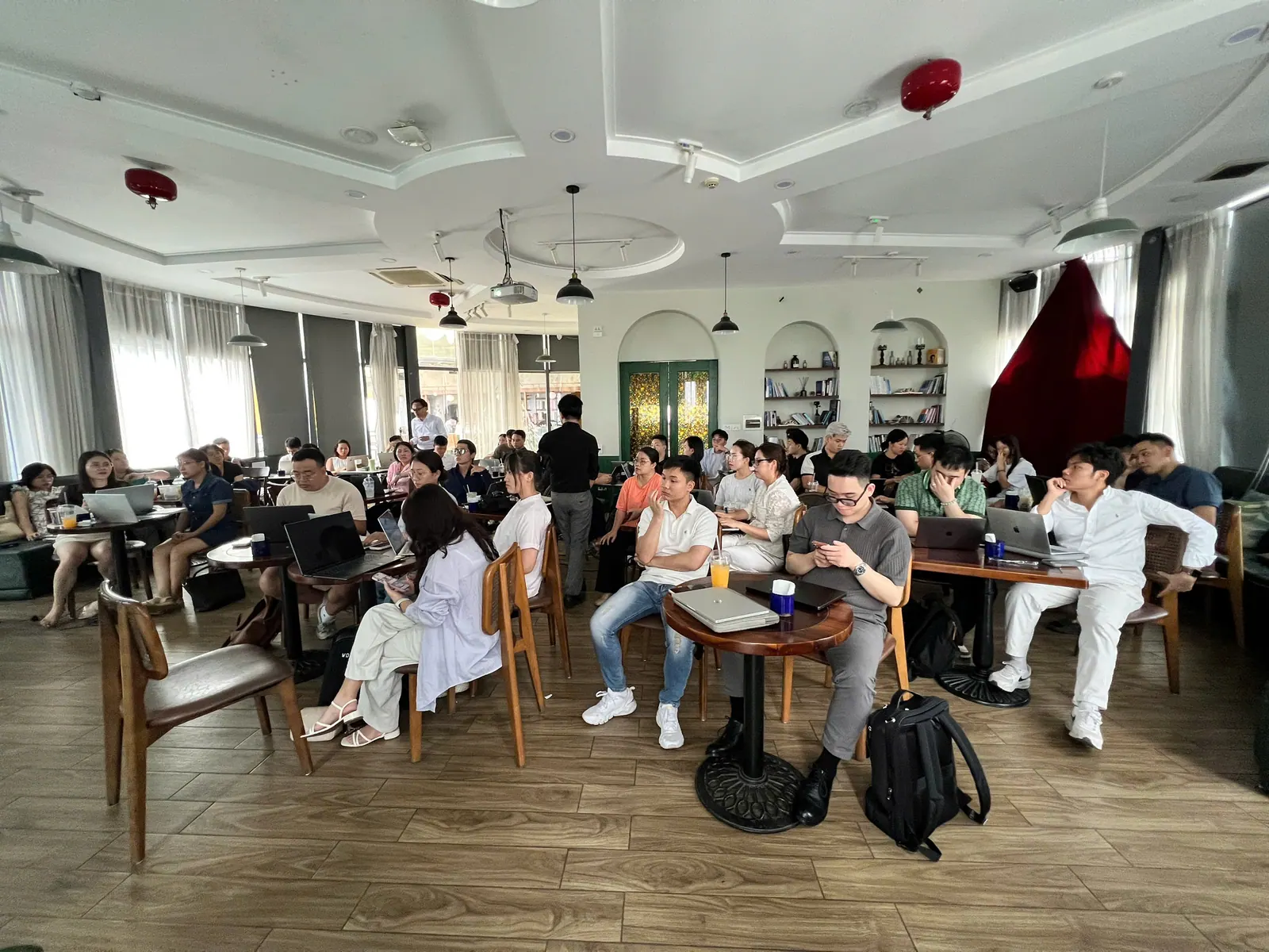 Chuyên gia hướng dẫn