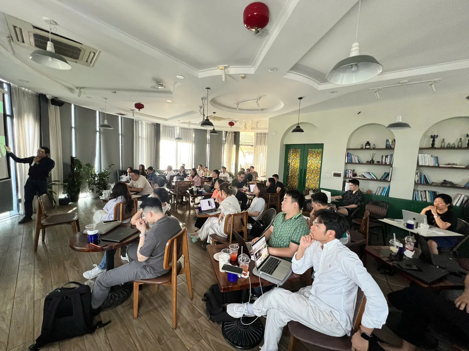 Học viên thực hành
